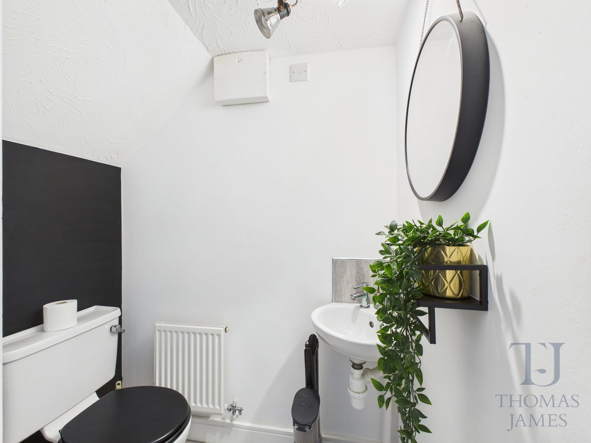 Images for Henson Close, Radcliffe-On-Trent, NG12