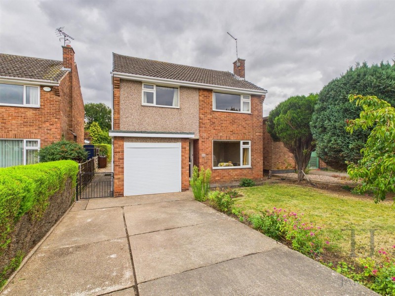 View Full Details for The Hollows, Silverdale, Nottingham