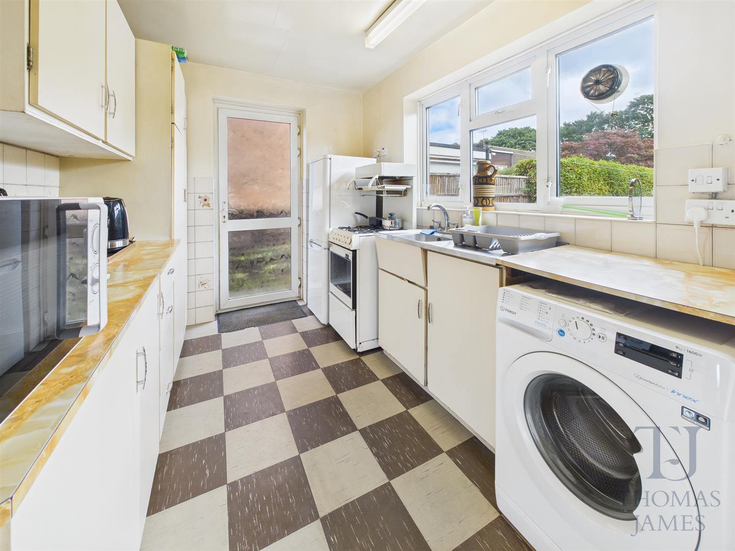 Images for The Hollows, Silverdale, Nottingham