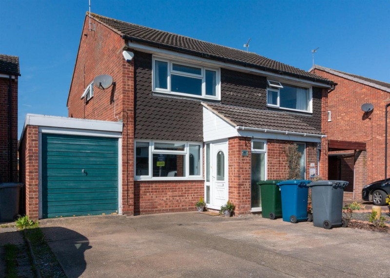 View Full Details for Cooper Close, Cropwell Bishop, Nottingham