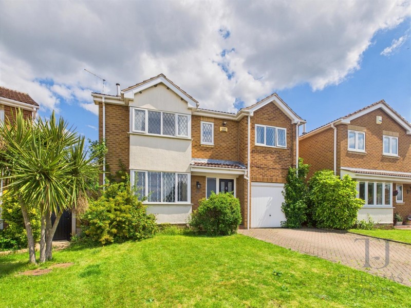 View Full Details for Purbeck Drive, West Bridgford, Nottingham