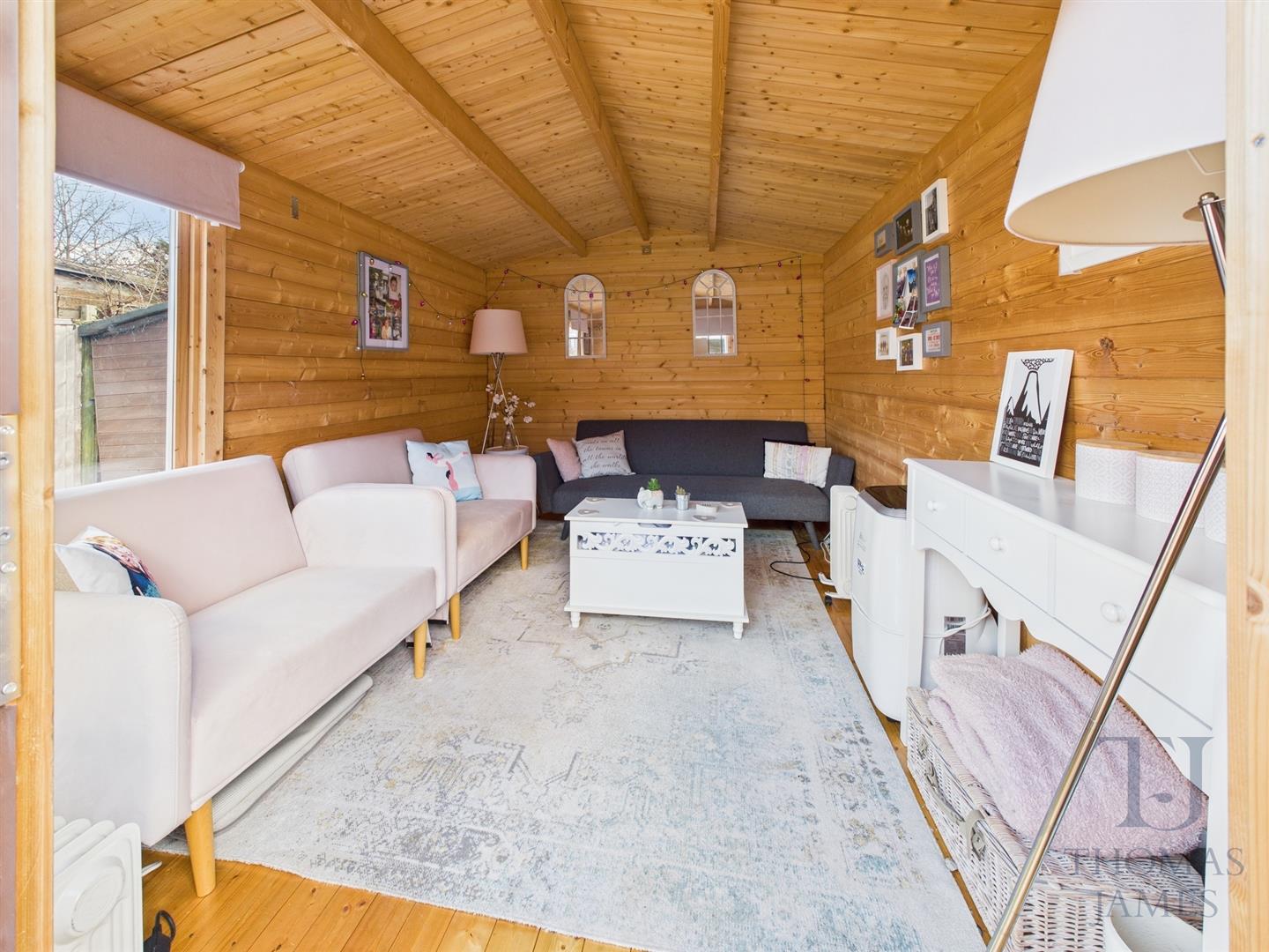 Images for Ruddington Lane, Wilford, Nottingham