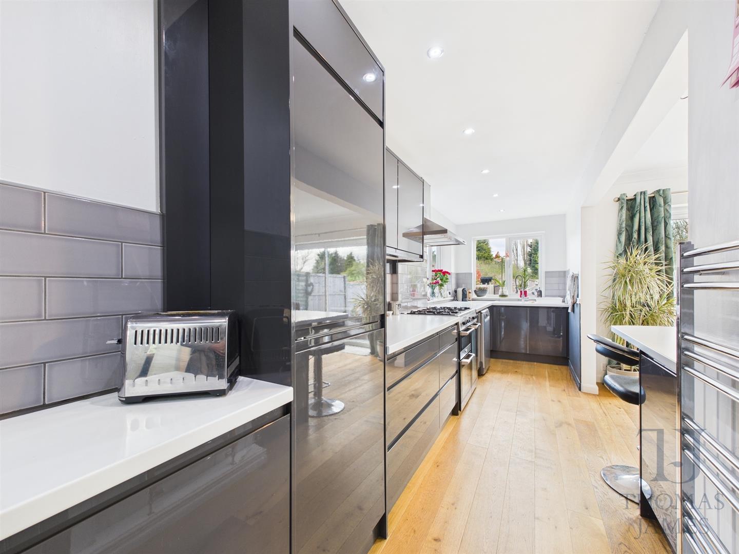 Images for Ruddington Lane, Wilford, Nottingham