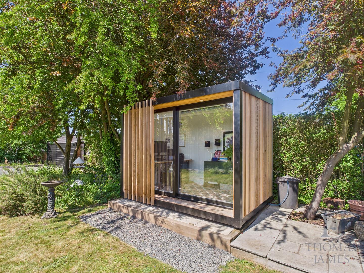 Images for Ruddington Lane, Wilford, Nottingham