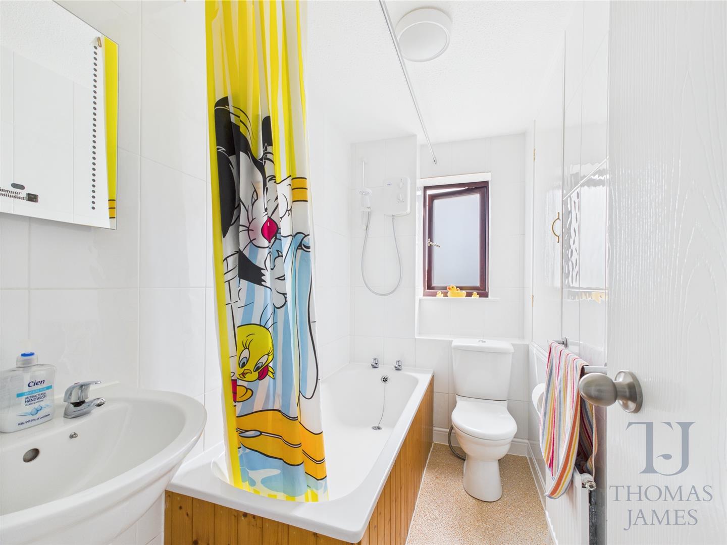 Images for Cranford Gardens, West Bridgford, Nottingham