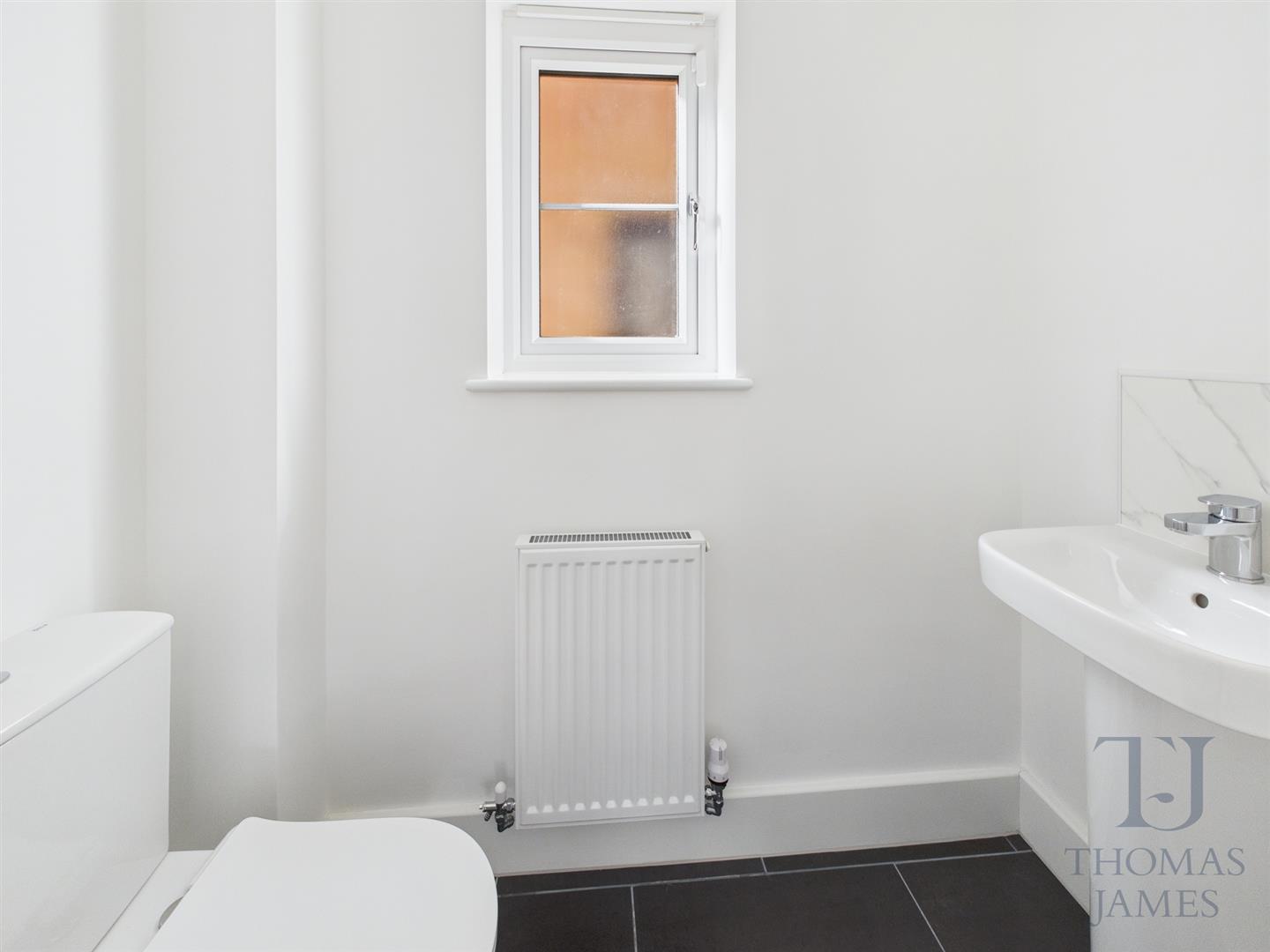 Images for Clipstone Road East, Forest Town, Mansfield