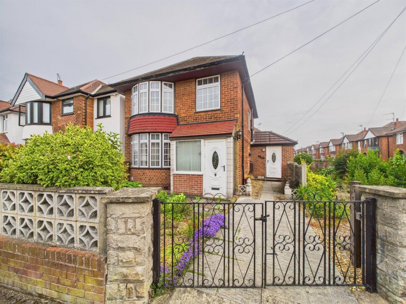 View Full Details for St. Mawes Avenue, Wilford, Nottingham