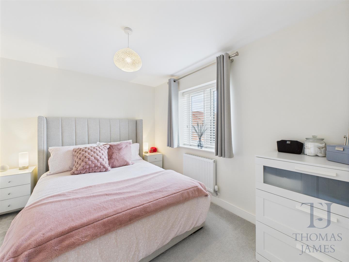 Images for Newbury Gardens, Radcliffe on Trent