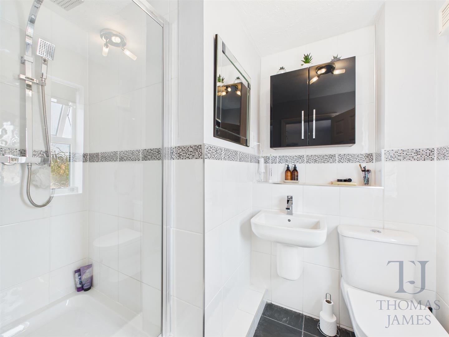 Images for Whitehall Court, Radcliffe-On-Trent, Nottingham