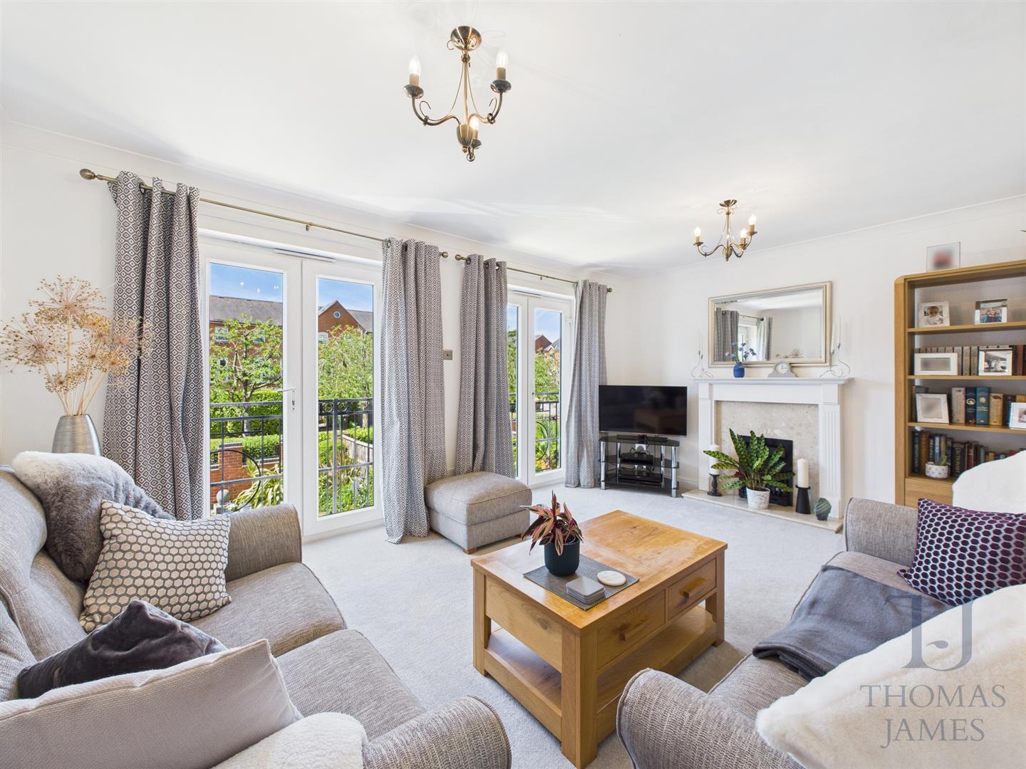 Images for Whitehall Court, Radcliffe-On-Trent, Nottingham