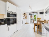 Images for Whitehall Court, Radcliffe-On-Trent, Nottingham
