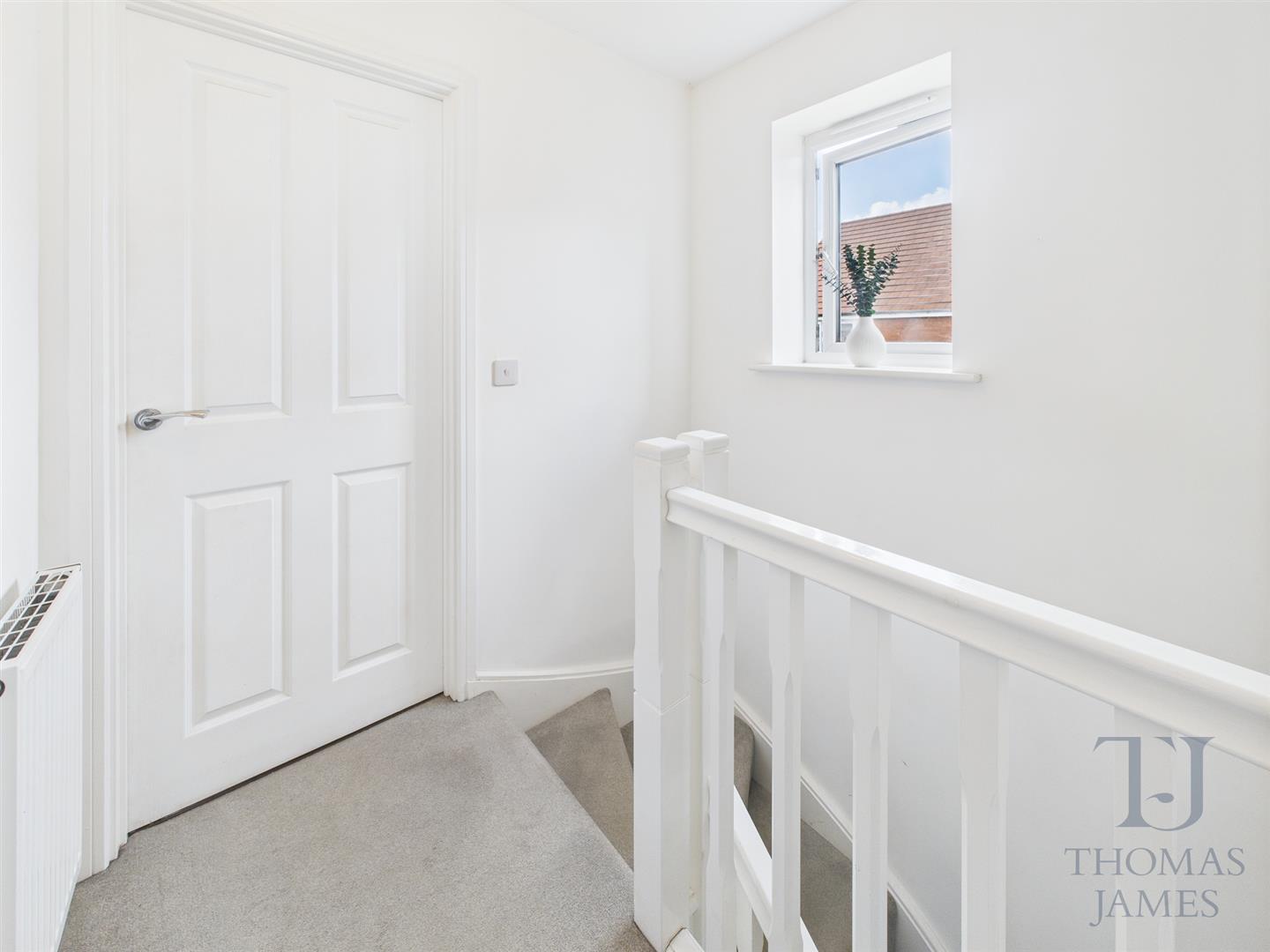 Images for Woodpecker Close, West Bridgford, Nottingham