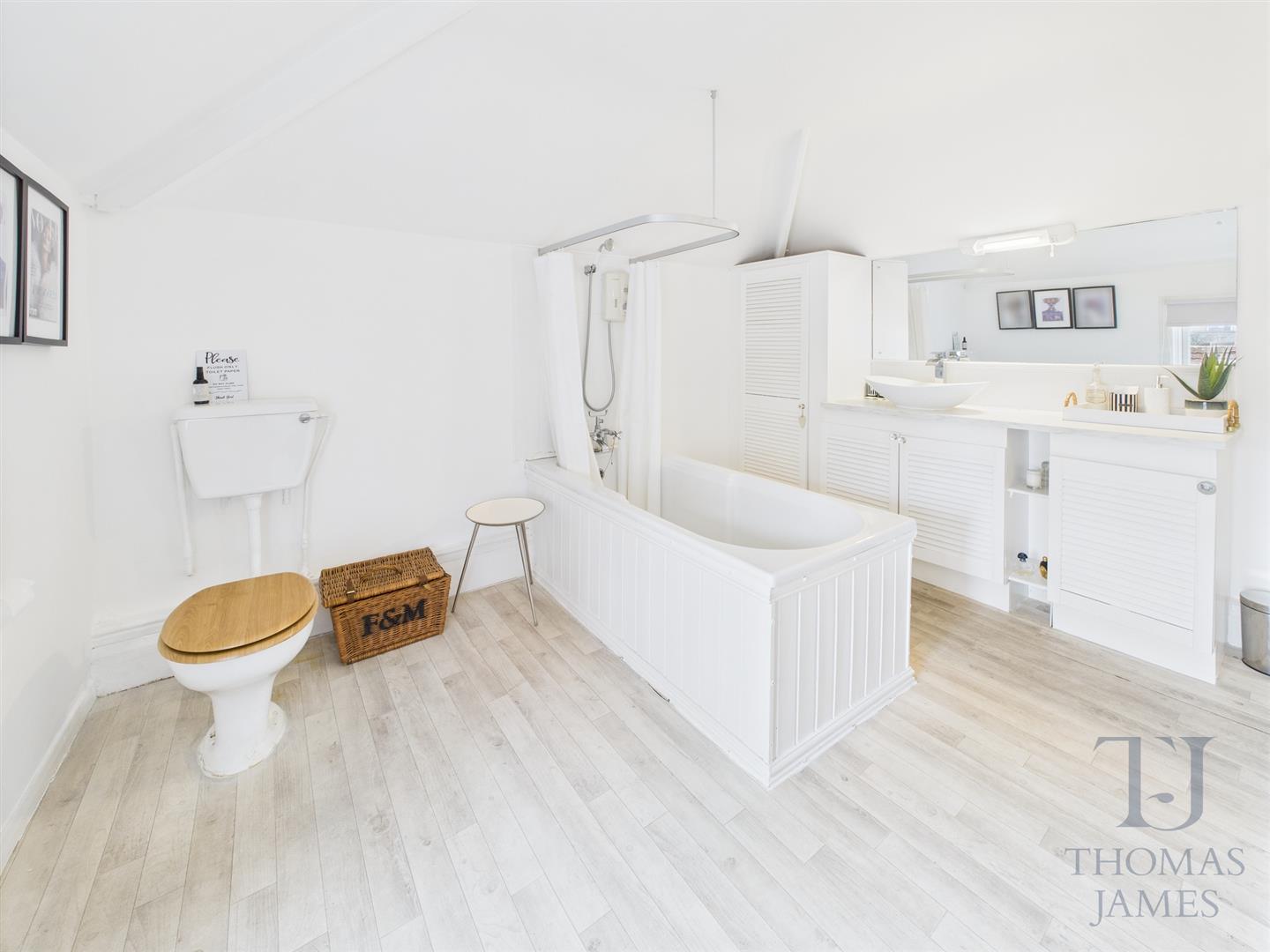 Images for Kirk Lane, Ruddington, Nottingham