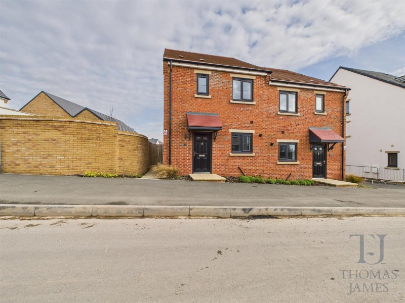 View Full Details for Clipstone Road East, Forest Town, Mansfield
