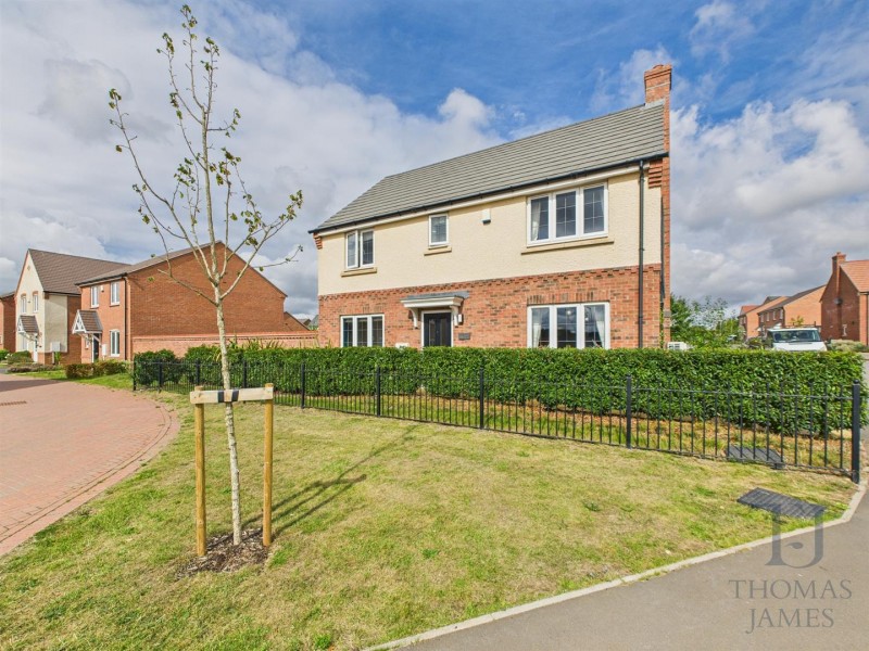 View Full Details for Hallam Drive, Radcliffe-On-Trent, Nottingham