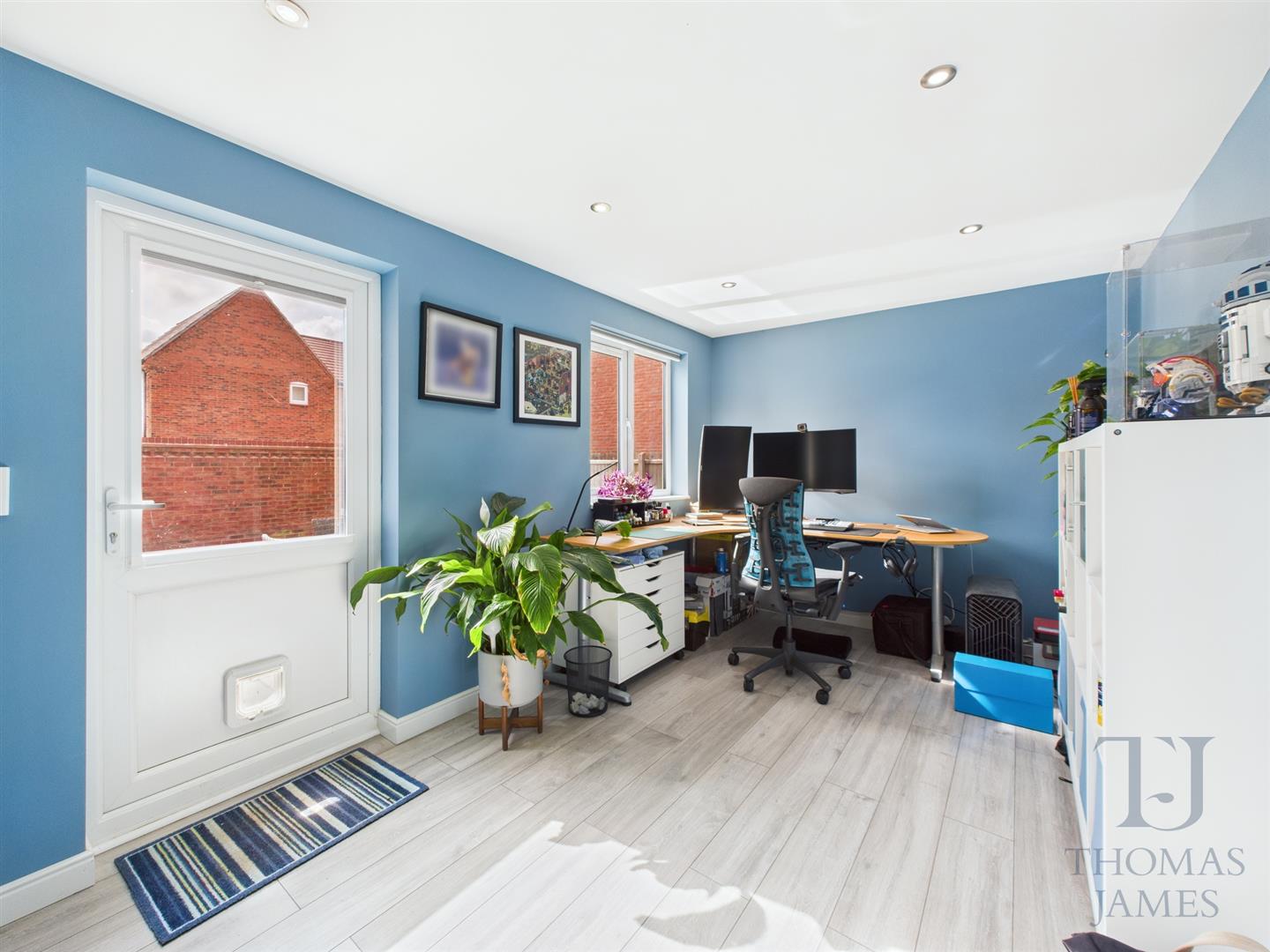 Images for Hallam Drive, Radcliffe-On-Trent, Nottingham