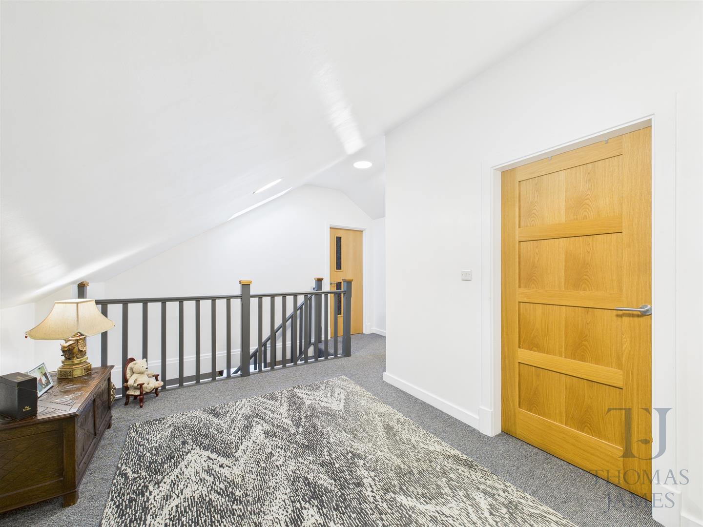 Images for Meadow End, Gotham, Nottingham