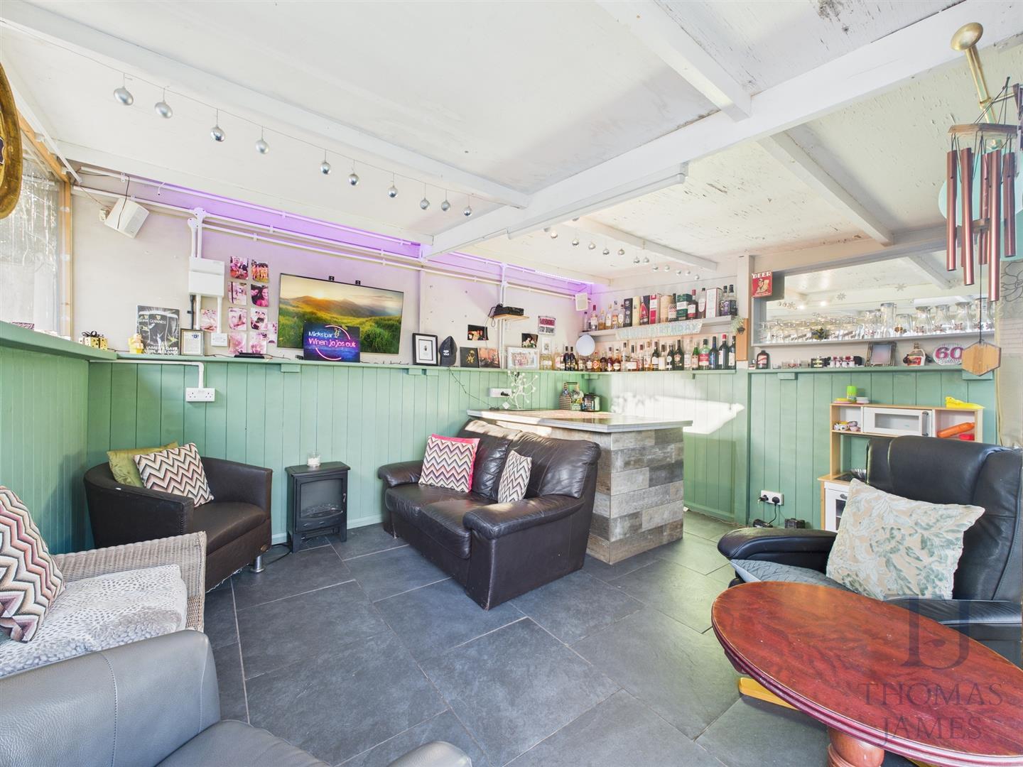 Images for Meadow End, Gotham, Nottingham