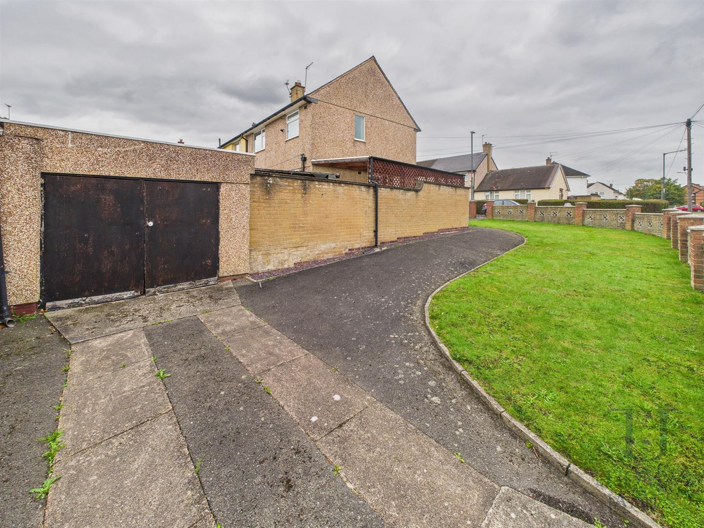 Images for Tintagel Green, Clifton, Nottingham