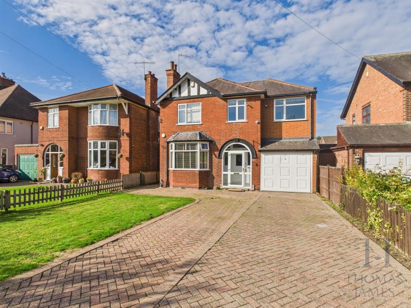 View Full Details for Ruddington Lane, Nottingham
