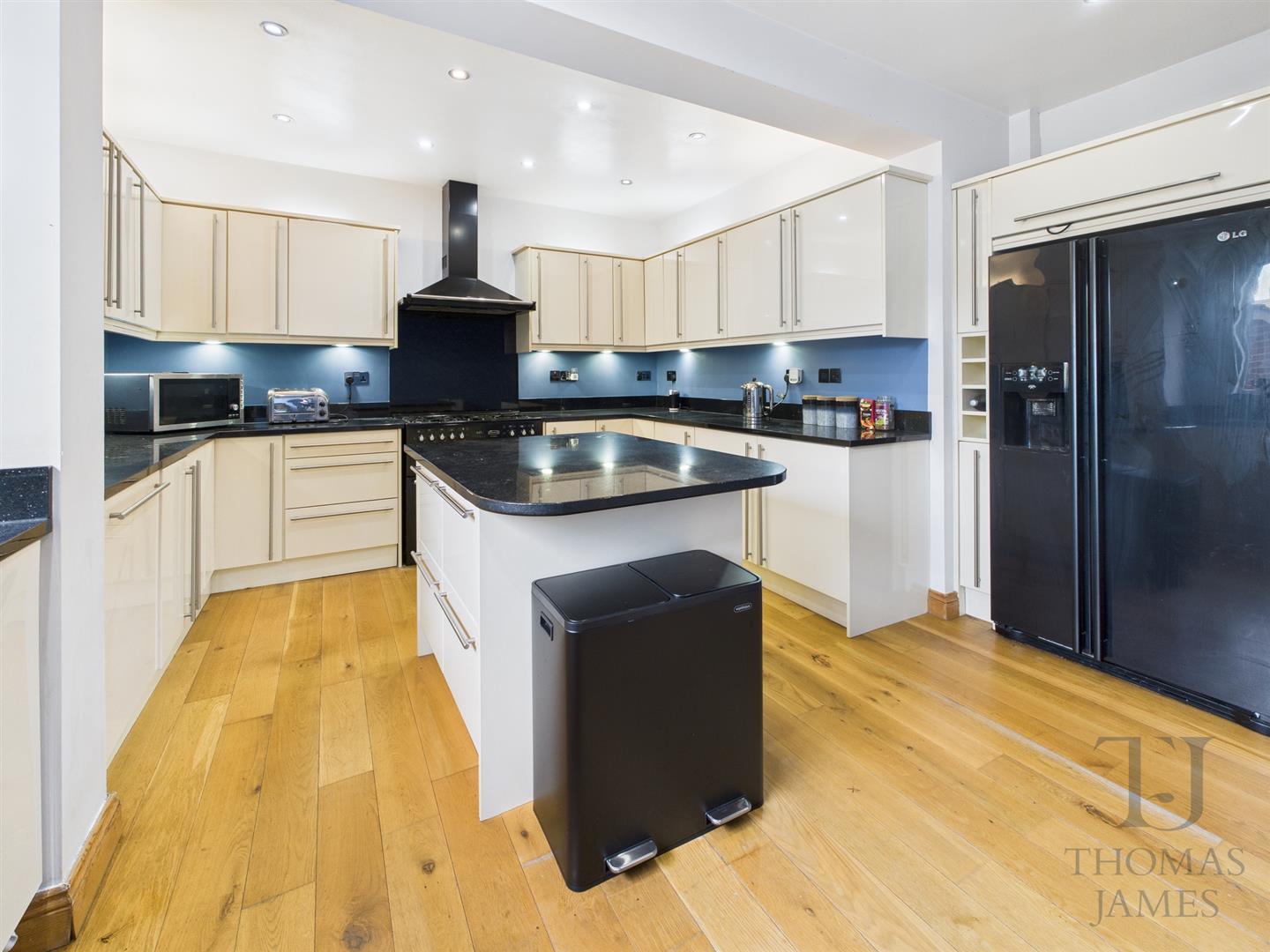 Images for Ruddington Lane, Nottingham