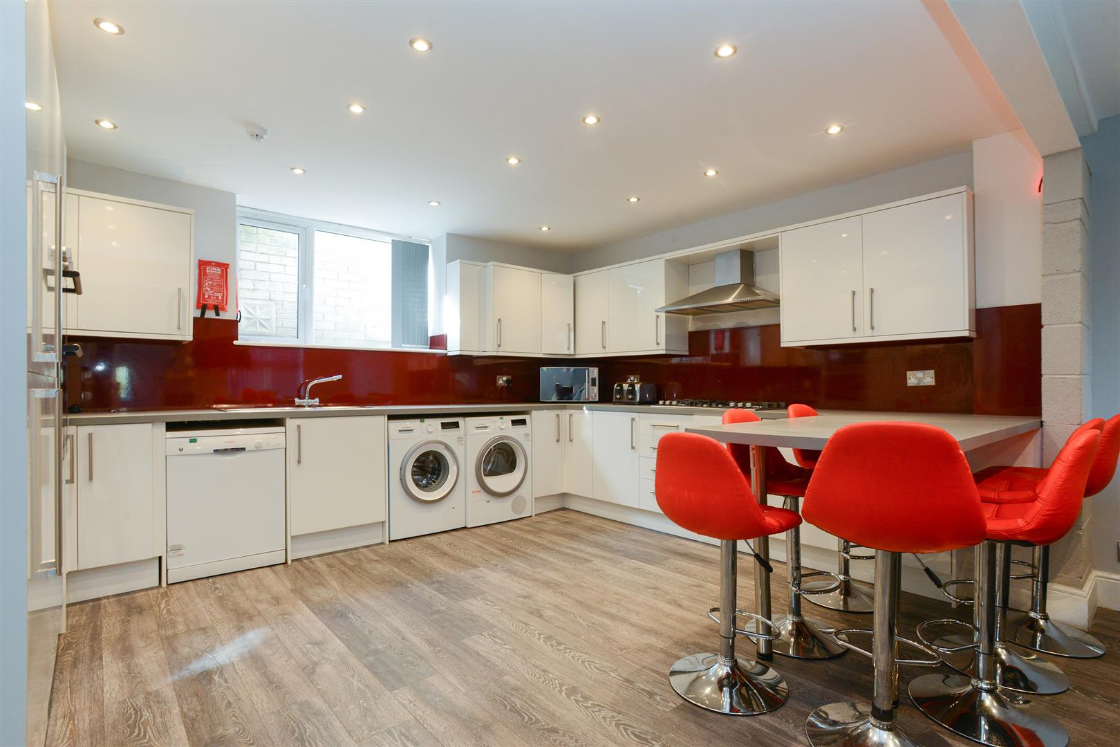 Images for Wellington Square, Nottingham