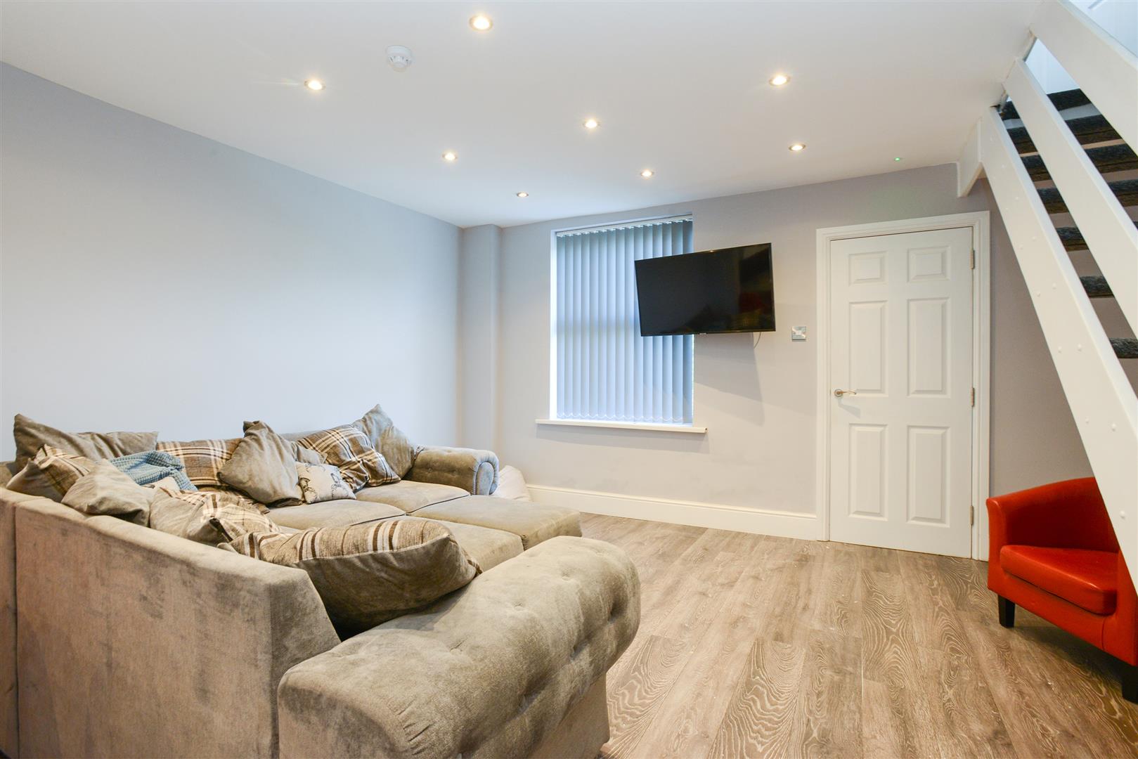 Images for Wellington Square, Nottingham