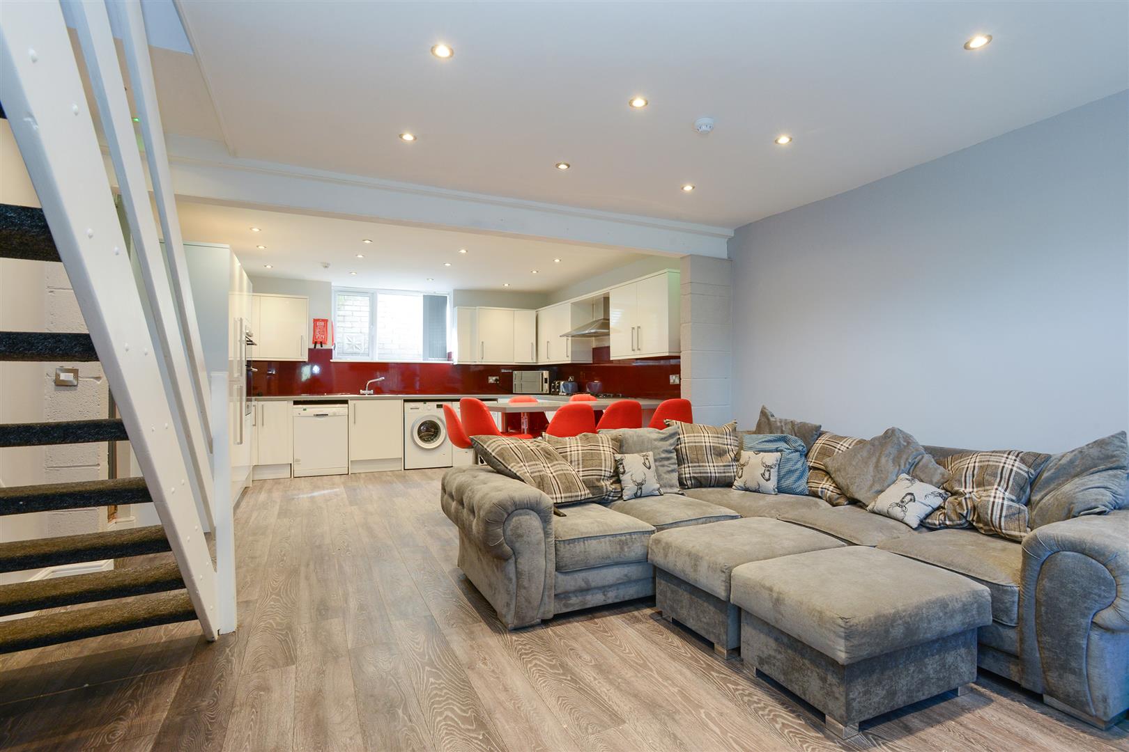 Images for Wellington Square, Nottingham