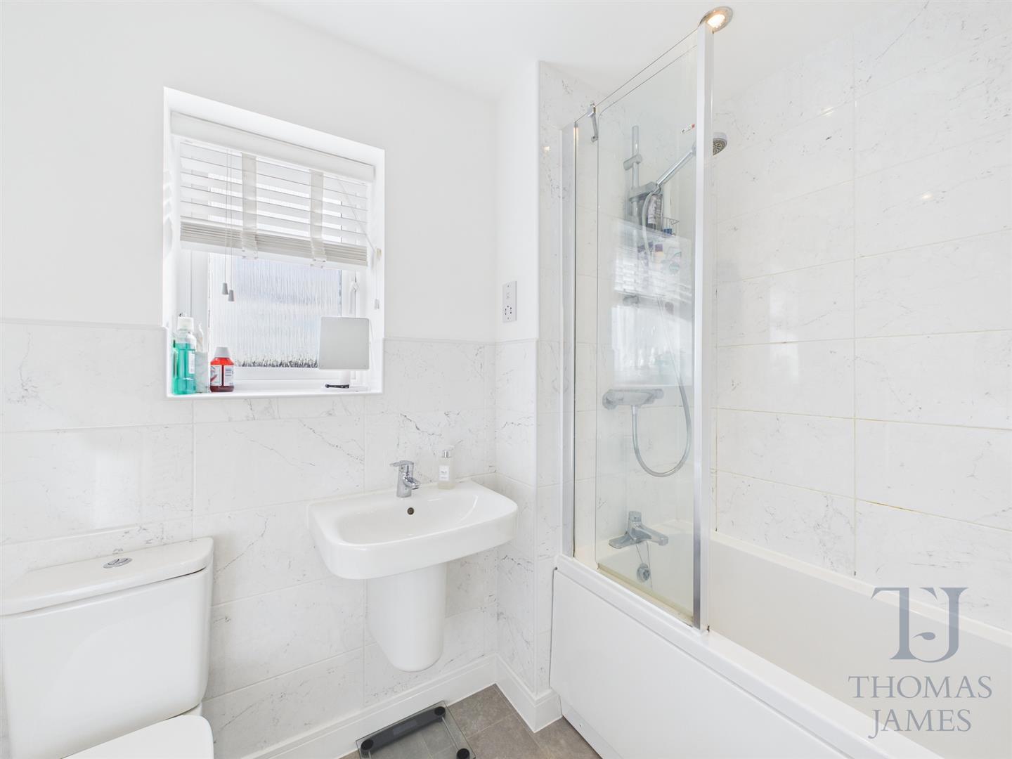 Images for Hallam Drive, Radcliffe-On-Trent, Nottingham