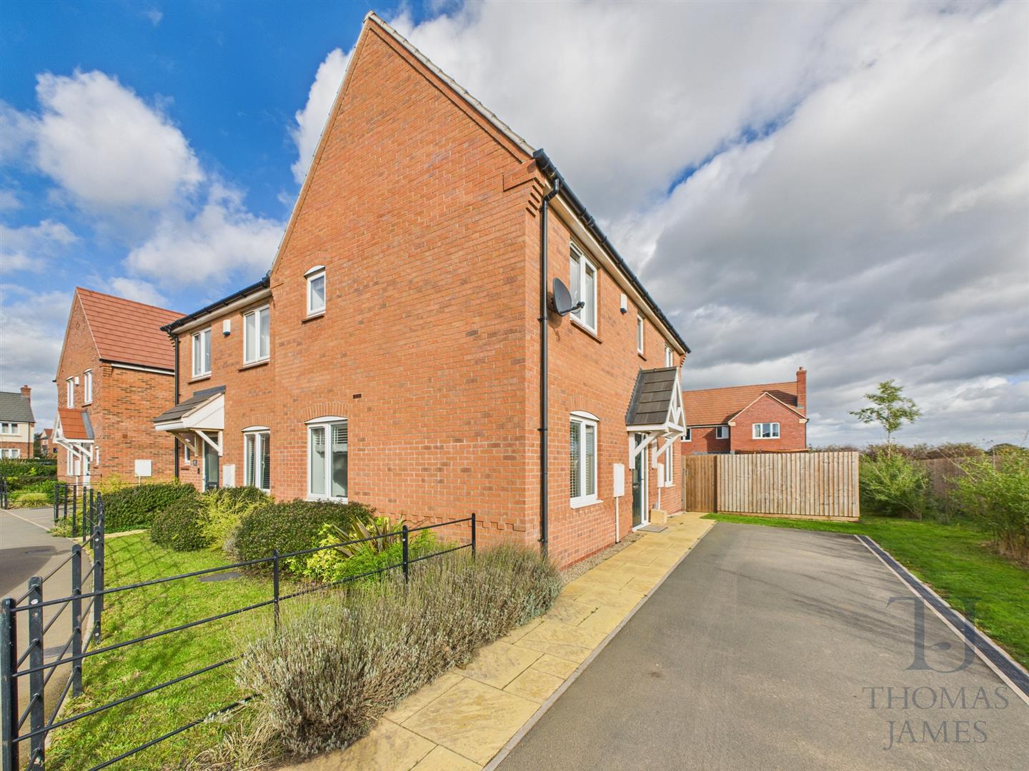 Images for Hallam Drive, Radcliffe-On-Trent, Nottingham