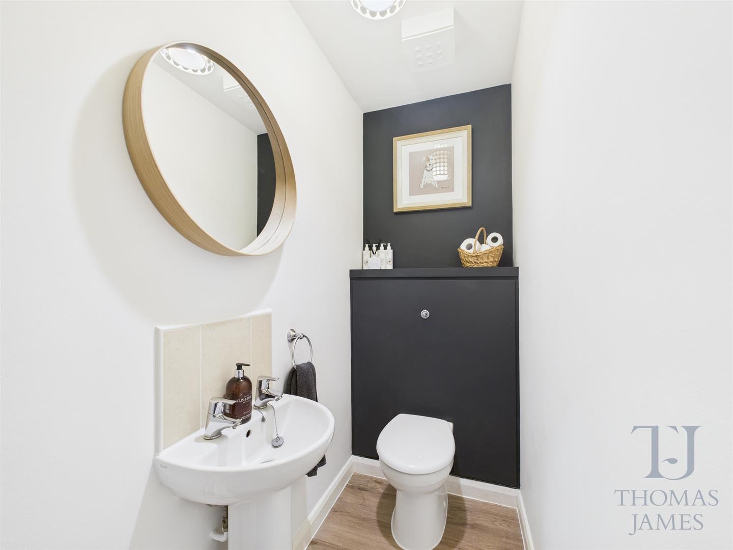 Images for Halfpenny Walk, Wilford. Nottingham