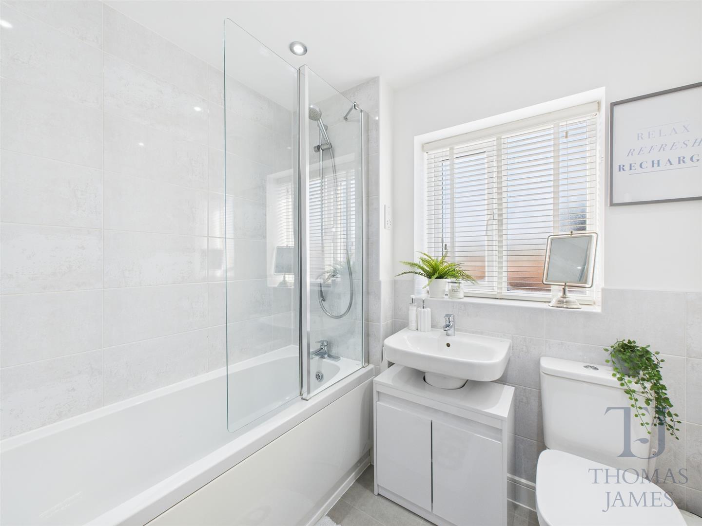 Images for Hallam Drive, Radcliffe-On-Trent, Nottingham