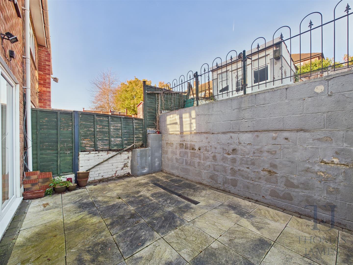 Images for Pinewood Gardens, Clifton, Nottingham