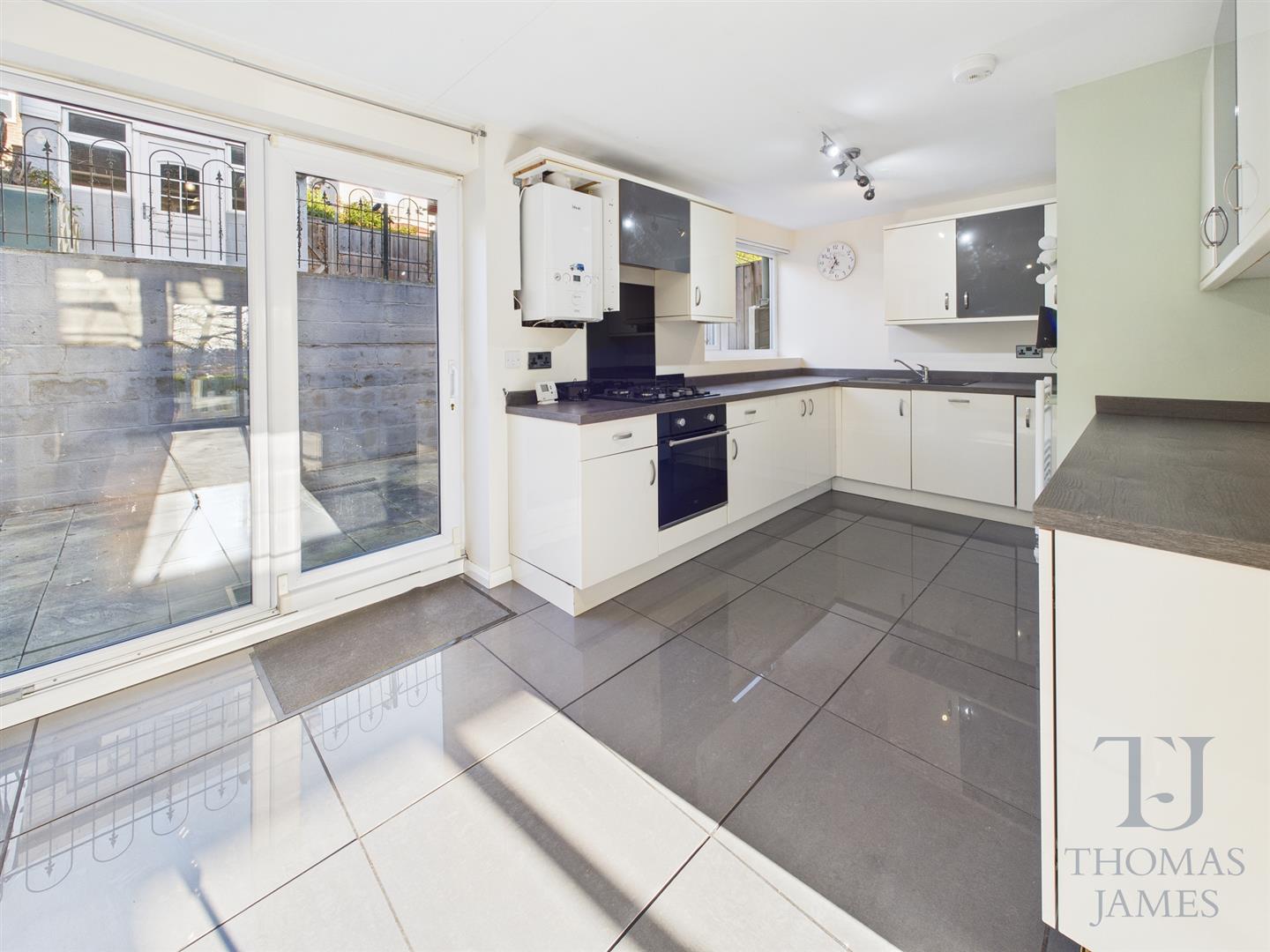 Images for Pinewood Gardens, Clifton, Nottingham