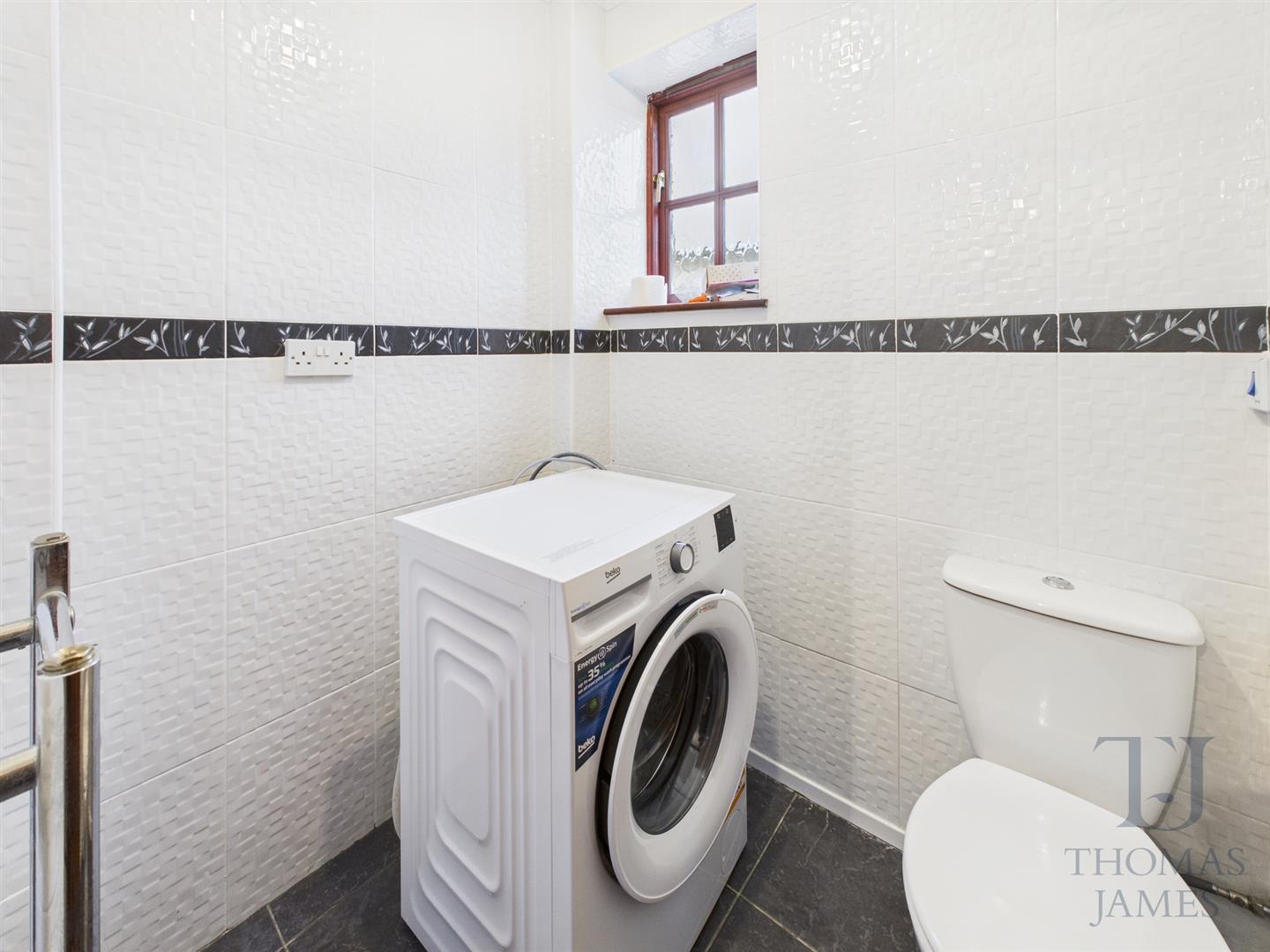 Images for Summerwood Lane, Nottingham