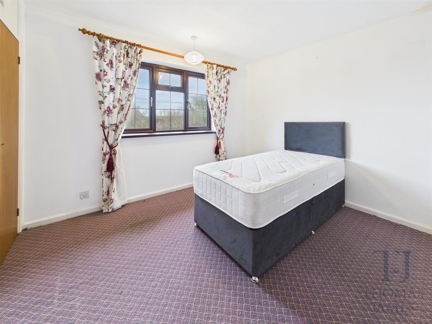 Images for Summerwood Lane, Nottingham