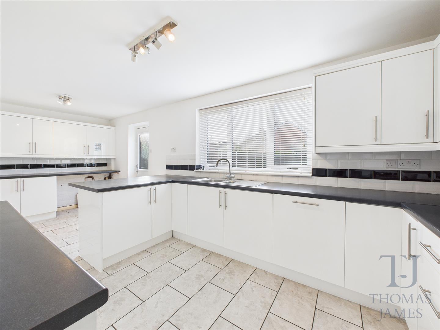 Images for Ringleas, Cotgrave, Nottingham