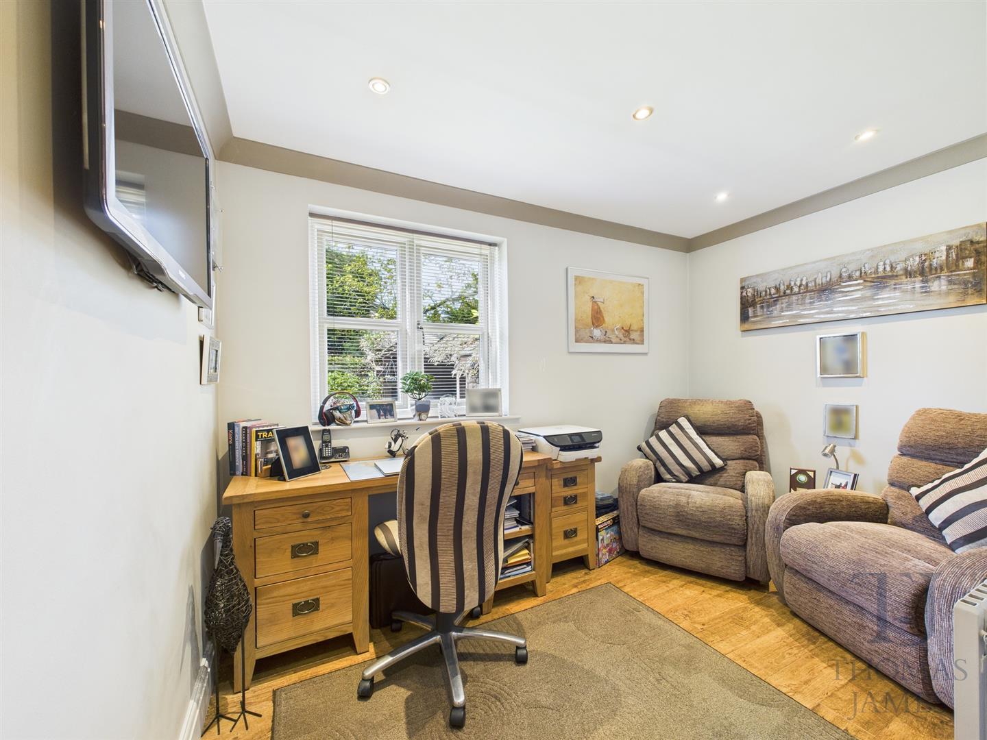 Images for 18 The Limes, Manor Park, Ruddington, Nottingham