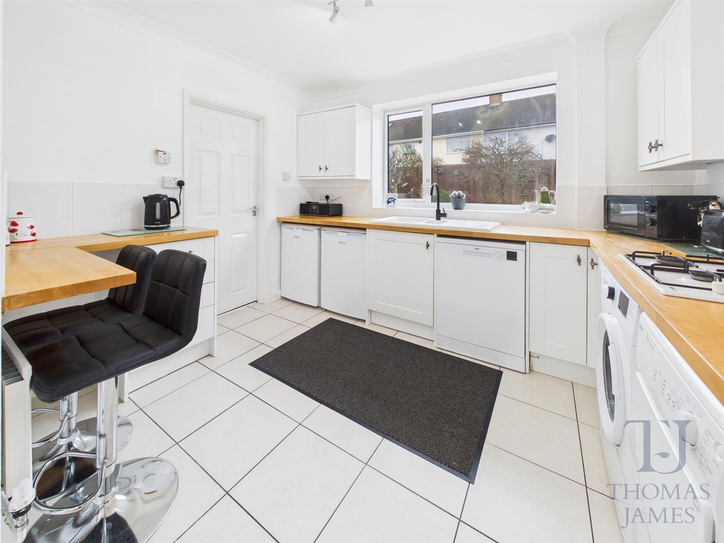 Images for Meadowvale Crescent, Clifton, Nottingham