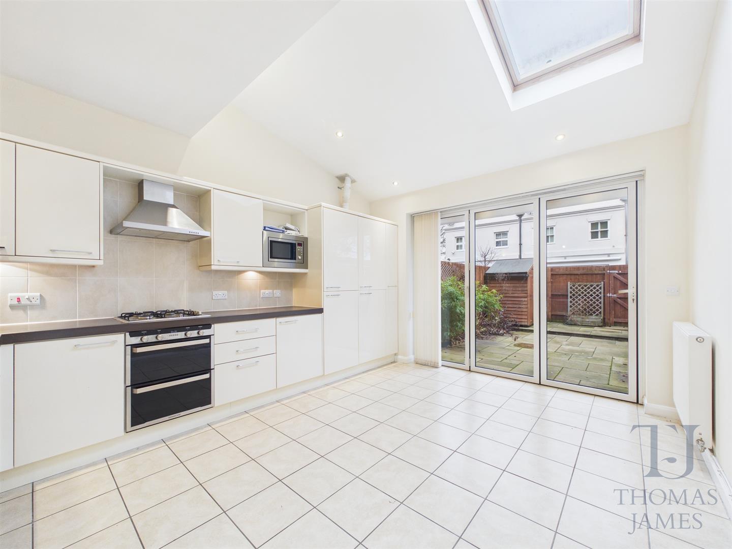 Images for The Cherries, Nottingham