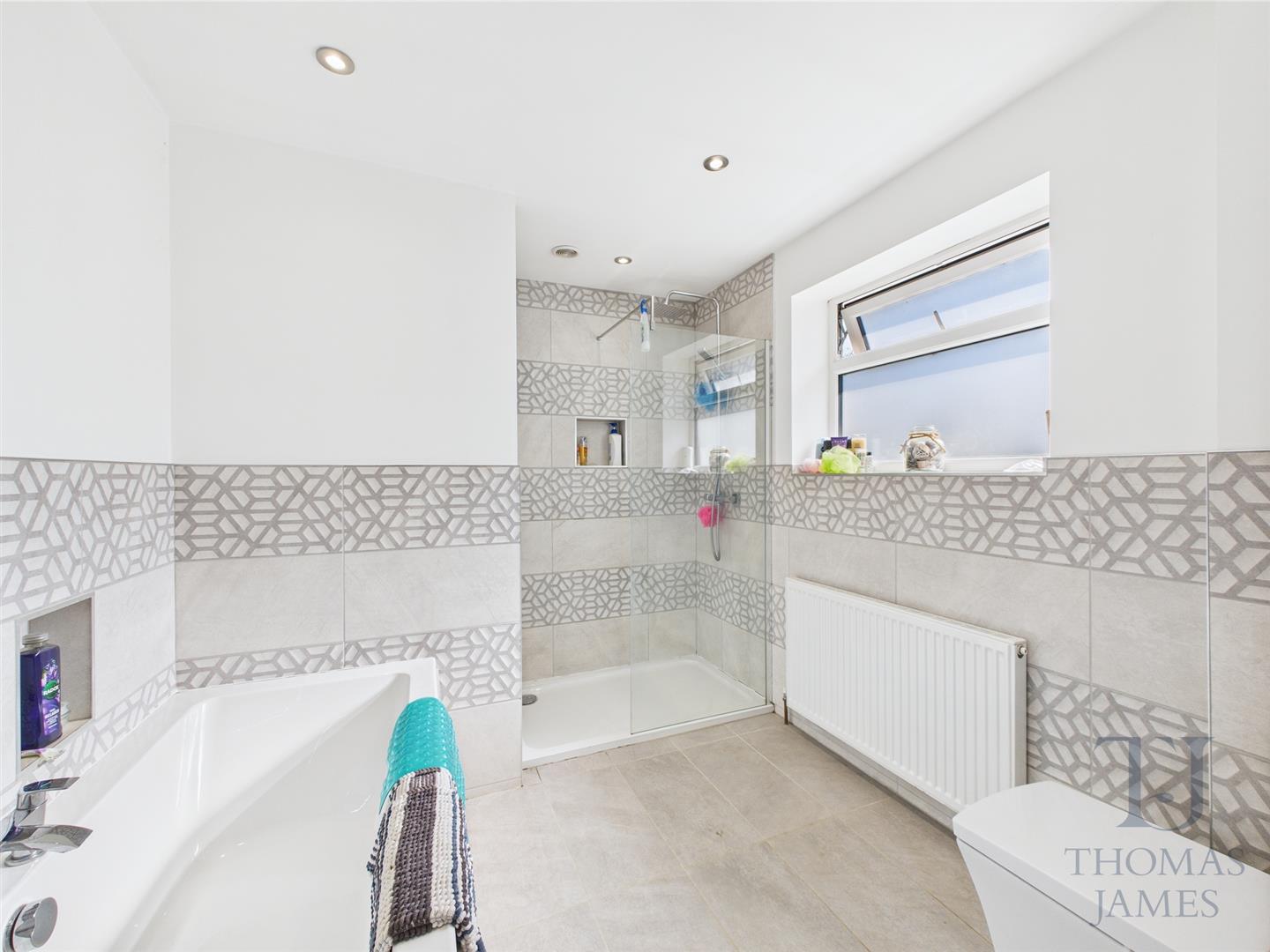 Images for Cropwell Gardens, Radcliffe-On-Trent