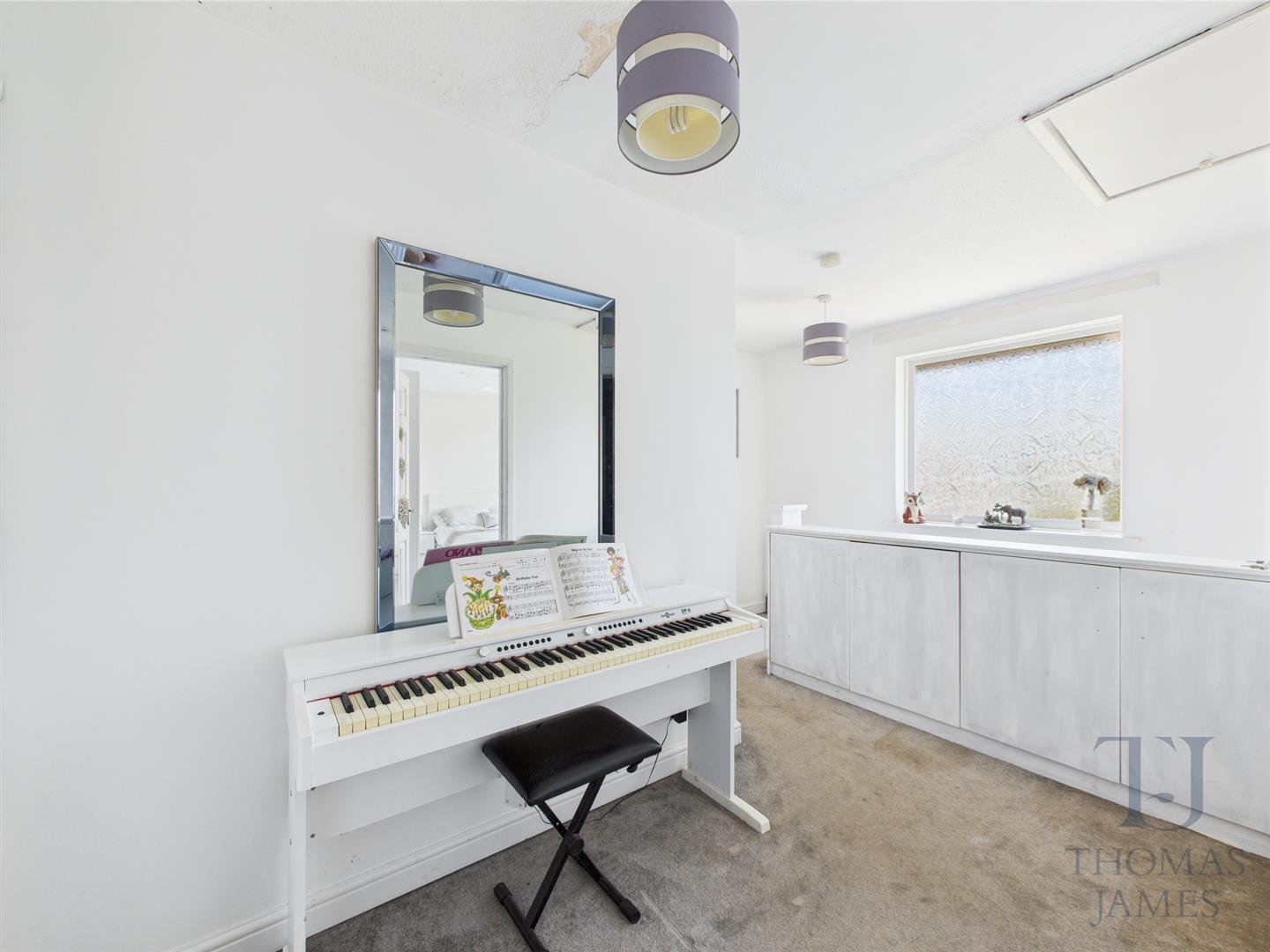 Images for Cropwell Gardens, Radcliffe-On-Trent