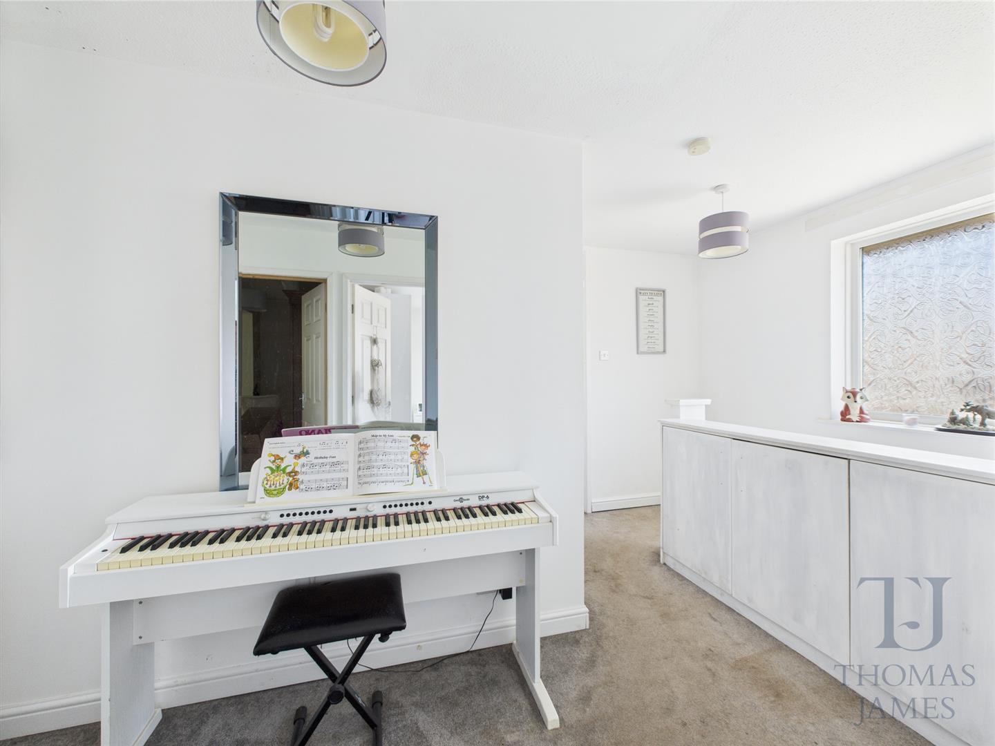 Images for Cropwell Gardens, Radcliffe-On-Trent