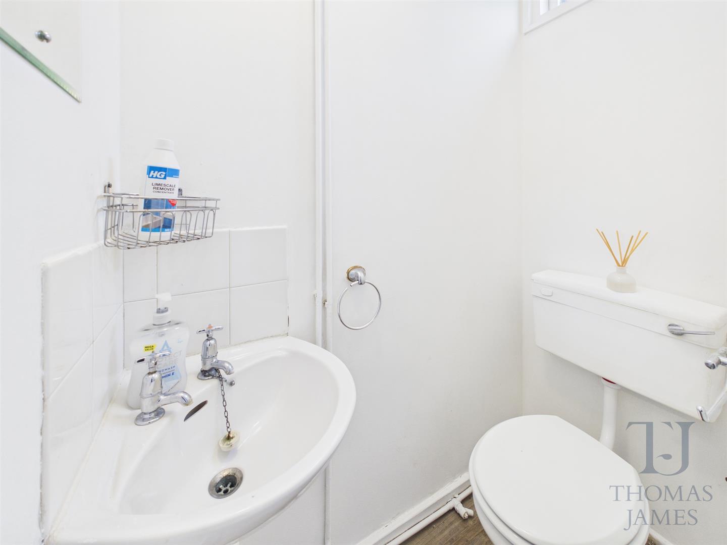 Images for Glenlivet Gardens, Clifton, Nottingham