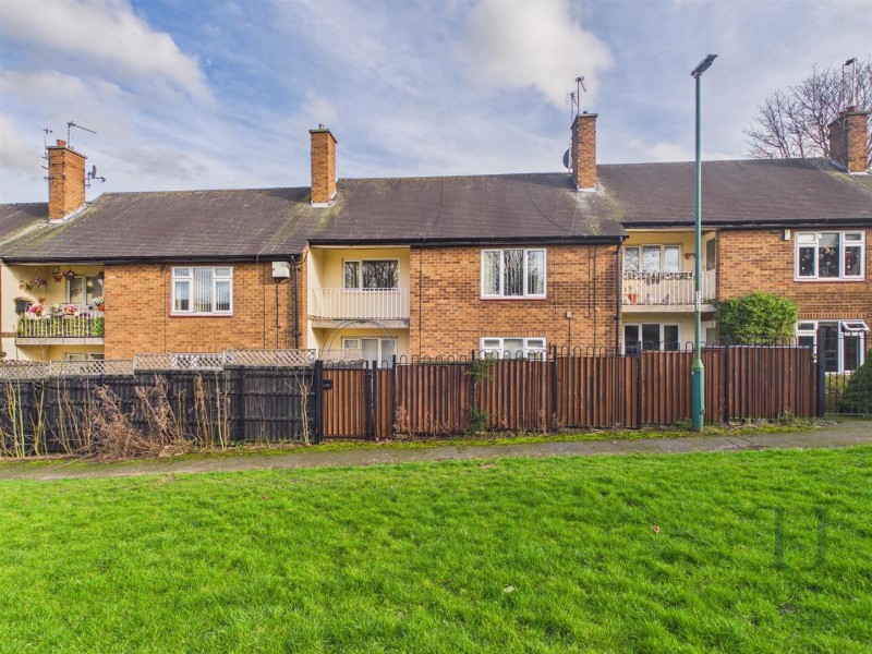 View Full Details for The Glen, Clifton, Nottingham