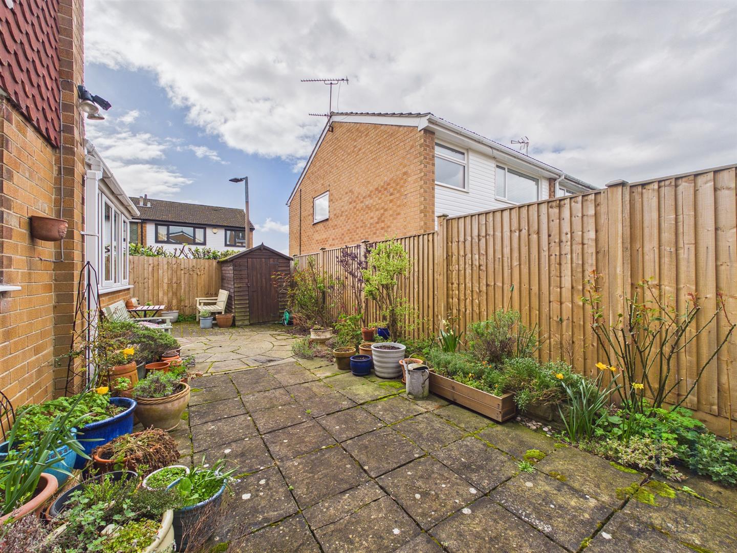 Images for Sutton Gardens, Ruddington