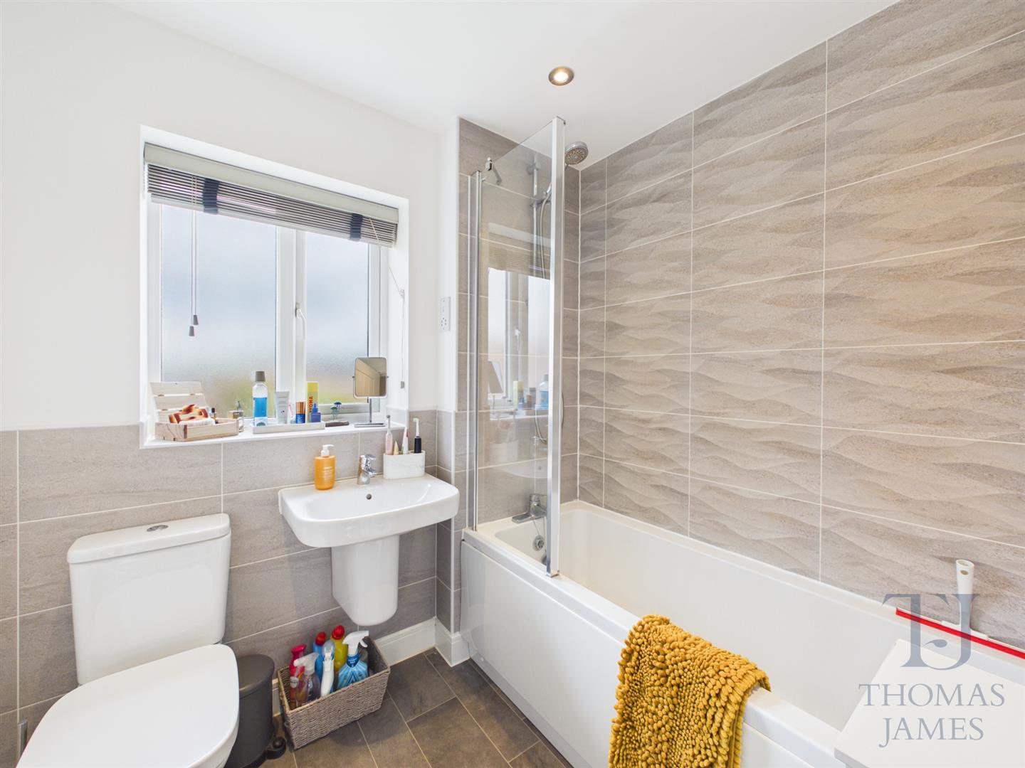 Images for Hallam Drive, Radcliffe On Trent