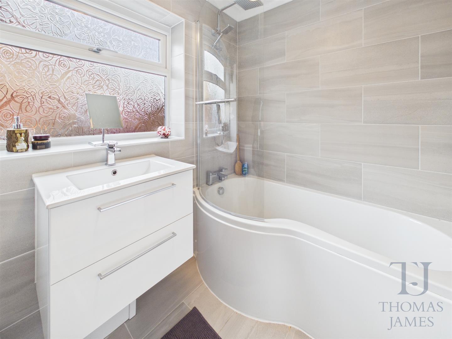 Images for Carlton Crescent, East Leake, Loughborough
