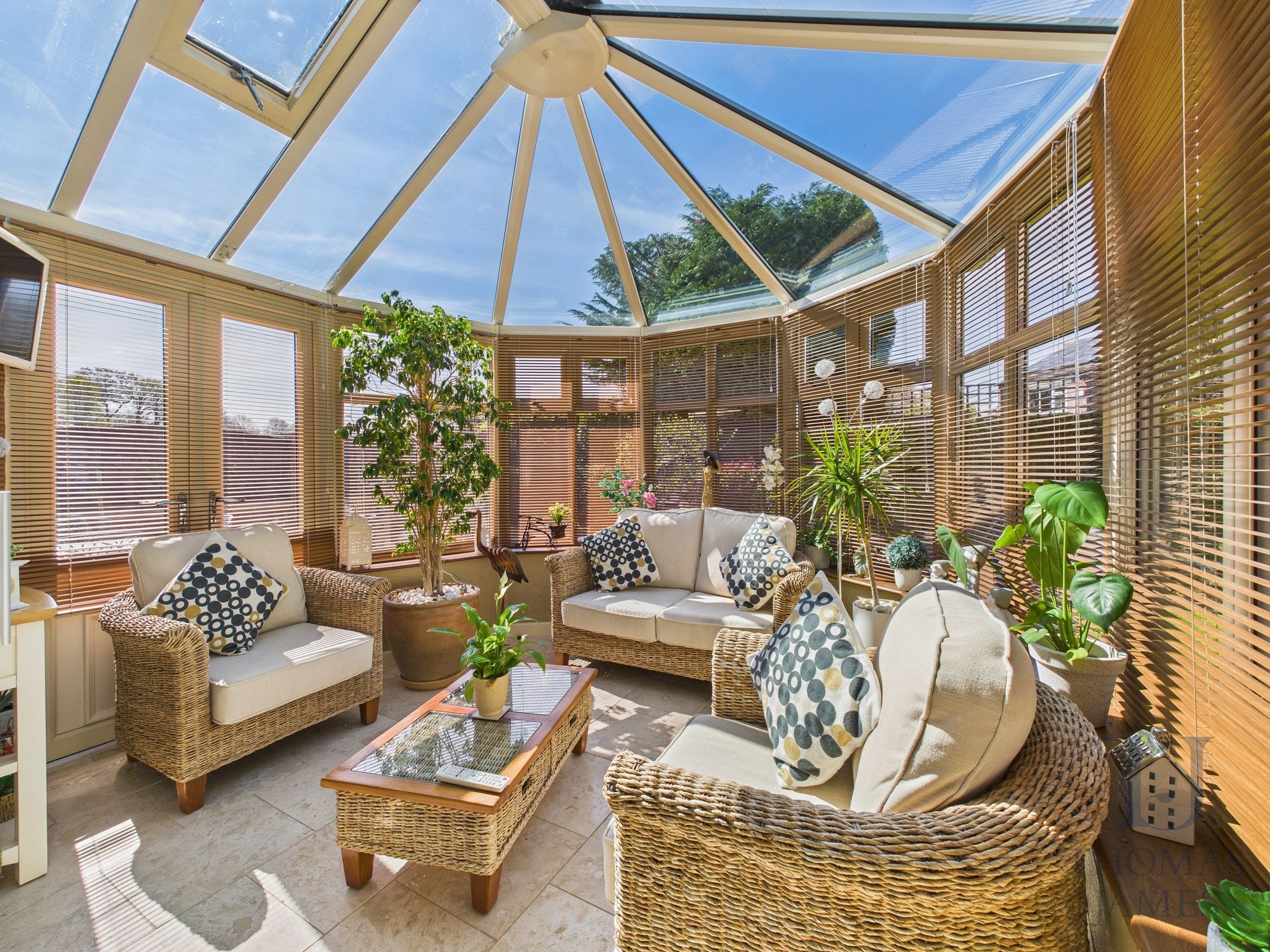 Images for 18 Manor Park, Nottingham, NG11