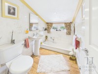 Images for 18 Manor Park, Nottingham, NG11
